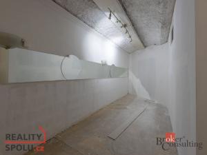 Pronájem obchodního prostoru, Plzeň - Vnitřní Město, Sedláčkova, 354 m2