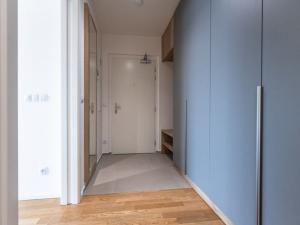 Pronájem bytu 2+kk, Praha - Žižkov, U Viktorie, 58 m2