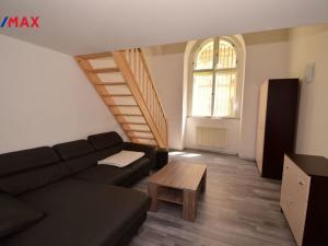 Pronájem bytu 2+1, Praha - Smíchov, Na Valentince, 55 m2
