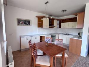 Prodej rodinného domu, Jílovice, 90 m2