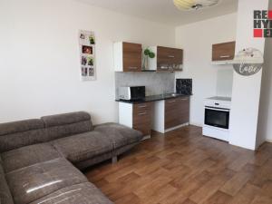 Pronájem bytu 2+kk, Cvikov - Cvikov II, Sídliště, 43 m2
