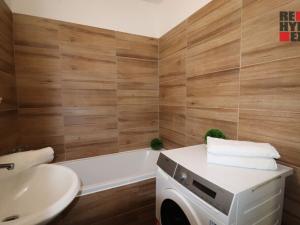 Pronájem bytu 2+kk, Cvikov - Cvikov II, Sídliště, 43 m2
