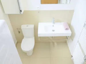 Pronájem rodinného domu, Chýně, Střední, 131 m2