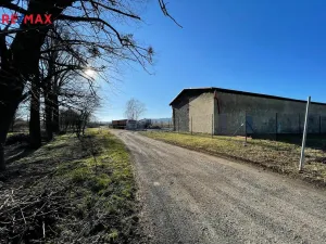 Prodej komerčního pozemku, Vražné, 13407 m2