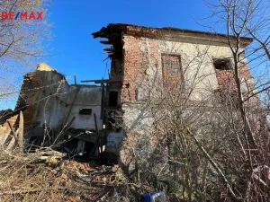 Prodej komerční nemovitosti, Vražné, 2764 m2