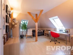 Prodej rodinného domu, Psáry - Dolní Jirčany, Pod Skalkou, 363 m2