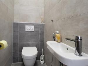 Prodej bytu 3+kk, Znojmo, Koukalova, 79 m2