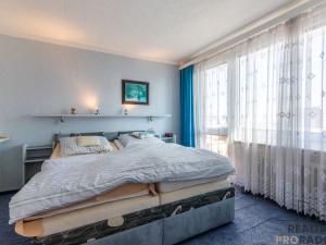 Prodej bytu 3+1, Praha - Malešice, Počernická, 72 m2