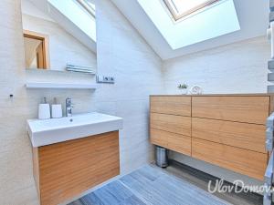 Prodej rodinného domu, Čelákovice, Matěje Koštíře, 260 m2