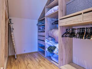 Prodej rodinného domu, Čelákovice, Matěje Koštíře, 260 m2