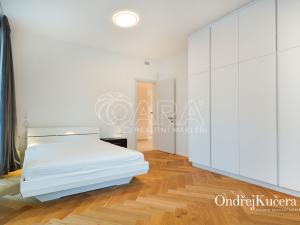 Pronájem bytu 3+kk, Praha - Nusle, Čiklova, 117 m2