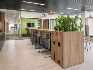 Pronájem kanceláře, Praha - Stodůlky, Bucharova, 621 m2