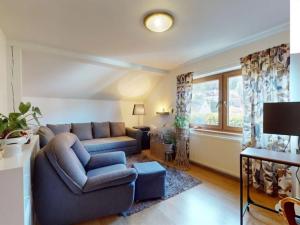 Prodej rodinného domu, Úholičky, V Chaloupkách, 137 m2