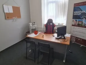 Pronájem kanceláře, Pardubice - Zelené Předměstí, Hlaváčova, 20 m2