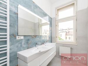 Pronájem bytu 4+kk, Praha - Nové Město, Na Moráni, 155 m2