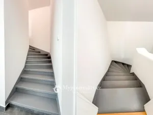 Prodej rodinného domu, Znojmo, Otokara Březiny, 215 m2