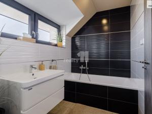 Prodej rodinného domu, Sluštice, 152 m2