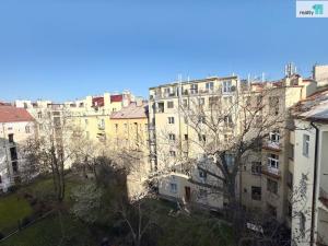 Pronájem bytu 3+kk, Praha - Karlín, Křižíkova, 82 m2