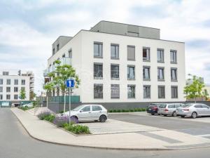 Pronájem bytu 2+kk, Praha - Ďáblice, Křižanská, 48 m2