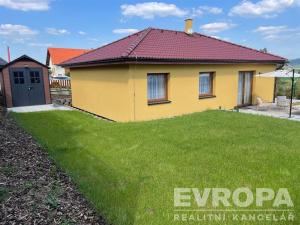 Prodej rodinného domu, Bavoryně - U Vodojemu, U Vodojemu, 98 m2