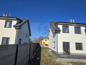 Prodej rodinného domu, Přerov nad Labem, 126 m2