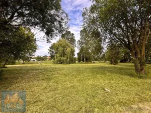 Pronájem komerčního pozemku, Praha - Lahovice, 200 m2