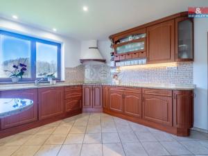 Prodej rodinného domu, Sedliště, 336 m2