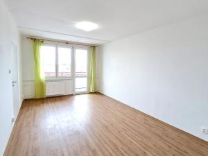Pronájem bytu 1+1, České Budějovice, Kubatova, 50 m2