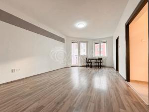 Pronájem bytu 2+kk, Český Krumlov - Domoradice, Šeříková, 56 m2