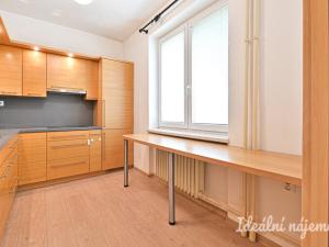 Pronájem bytu 4+1, Žďár nad Sázavou - Žďár nad Sázavou 4, Bratří Čapků, 72 m2