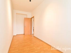 Pronájem bytu 4+1, Žďár nad Sázavou - Žďár nad Sázavou 4, Bratří Čapků, 72 m2