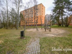 Pronájem bytu 4+1, Žďár nad Sázavou - Žďár nad Sázavou 4, Bratří Čapků, 72 m2