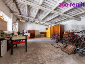 Prodej rodinného domu, Blšany - Malá Černoc, 200 m2