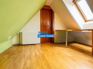 Prodej rodinného domu, Nová Hradečná, 220 m2