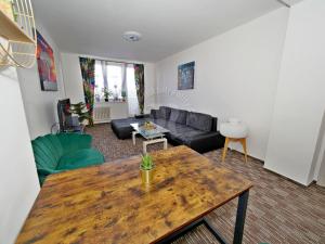 Prodej bytu 2+1, Kladno - Kročehlavy, Josefa Čapka, 62 m2