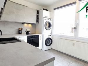 Prodej bytu 3+1, Tachov, Želivského, 70 m2