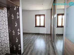 Prodej ubytování, Polevsko, 389 m2