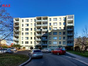 Prodej bytu 3+1, Praha - Háje, Matúškova, 72 m2