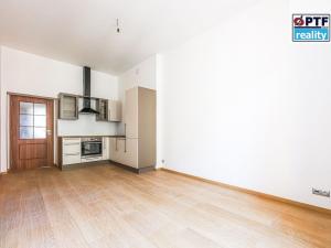 Pronájem bytu 3+kk, Plzeň - Jižní Předměstí, Krátká, 64 m2