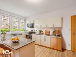 Prodej bytu 3+kk, Zlín, Podlesí I, 79 m2