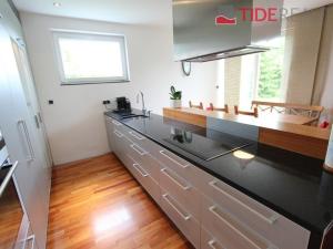 Pronájem bytu 3+kk, Průhonice, Františka Zemana, 150 m2