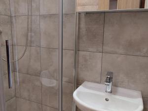 Pronájem bytu 1+kk, Valašské Meziříčí, U Vodojemu, 30 m2