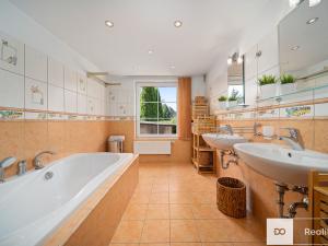 Prodej rodinného domu, Hradec Králové, Drtinova, 126 m2