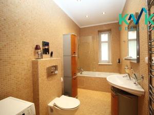 Prodej bytu 3+1, Karlovy Vary, T. G. Masaryka, 77 m2