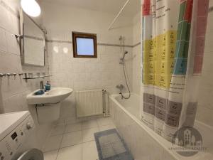 Pronájem bytu 4+kk, Praha - Vršovice, Kodaňská, 93 m2