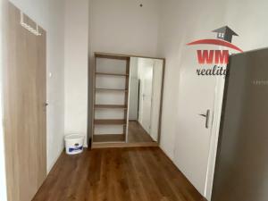 Pronájem bytu 1+1, Dalovice, U Kostela, 38 m2