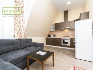 Prodej ubytování, Teplice, Pod Doubravkou, 765 m2