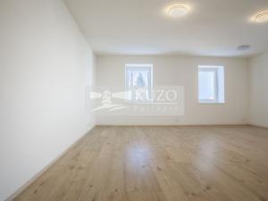 Prodej bytu 3+kk, Líšťany - Hunčice, Hunčice, 74 m2