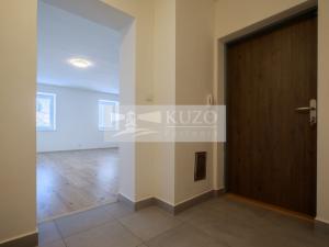 Prodej bytu 3+kk, Líšťany - Hunčice, Hunčice, 74 m2