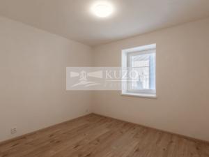 Prodej bytu 3+kk, Líšťany - Hunčice, Hunčice, 74 m2